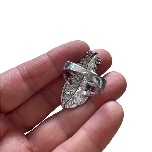 Silver and Turquoise Native American Style Feather Ring - Picture 4 of 5